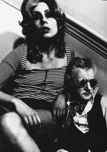 © Frans Zwartjes, rond 1972 samen met Moniek Toebosch. Collectie Gemeentemuseum Den Haag
